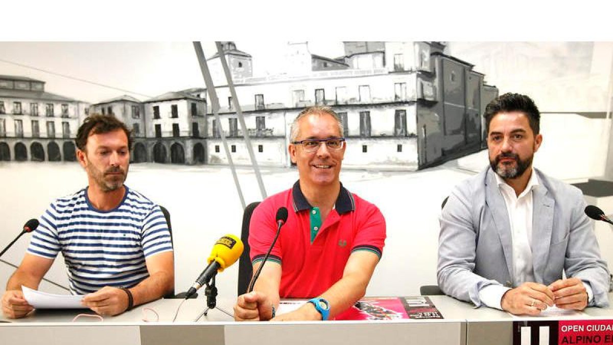 Julio Anel, José María López Benito y Javier Vázquez.