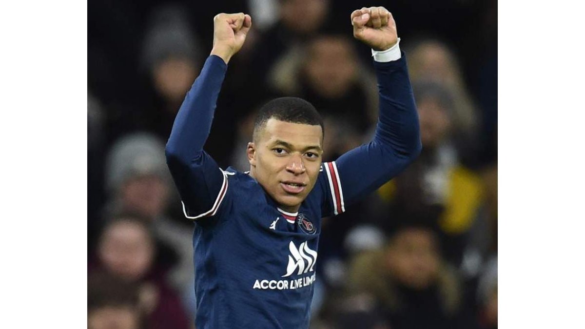 Mbappé puede decidir su futuro a partir de mañana. PETER POWELL