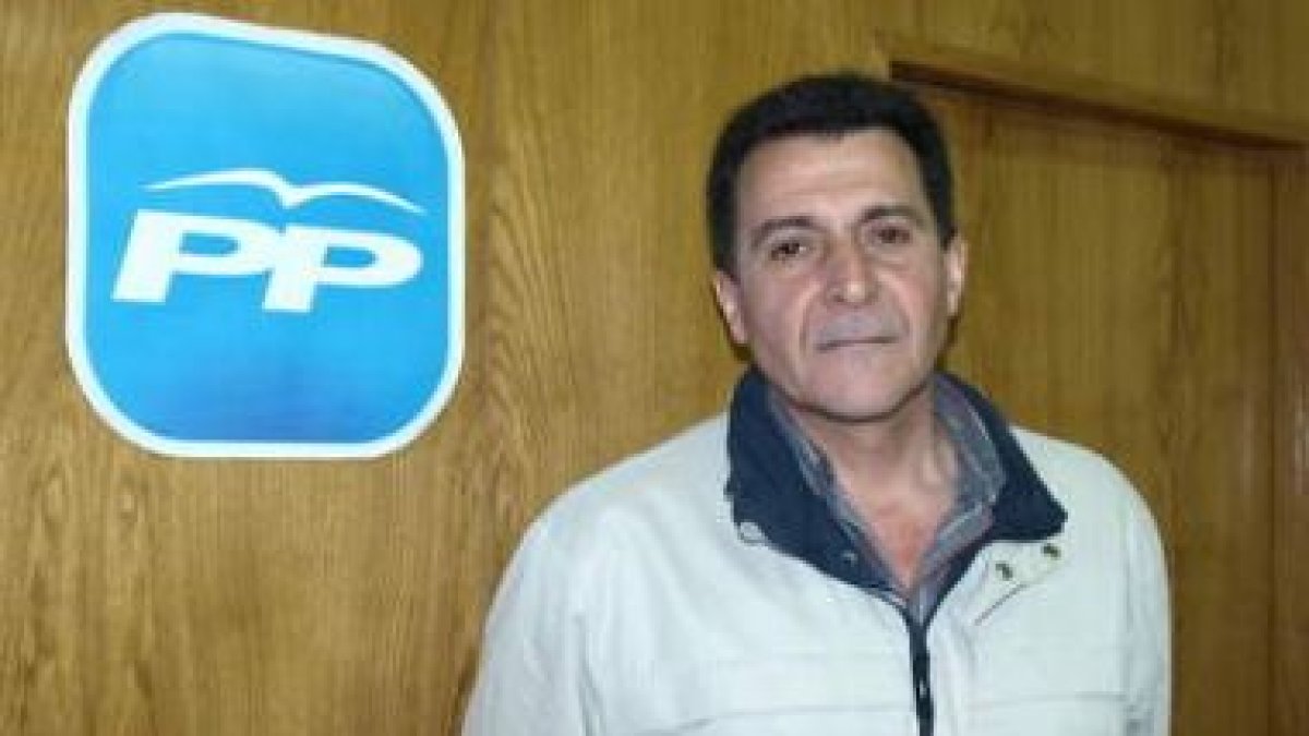 Fidentino Reyero regresa a la política de Cistierna.