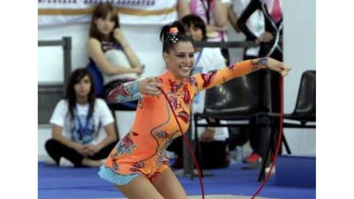El ejercicio de cuerda será el primero que acometerá Carolina en su camino hacia la final.