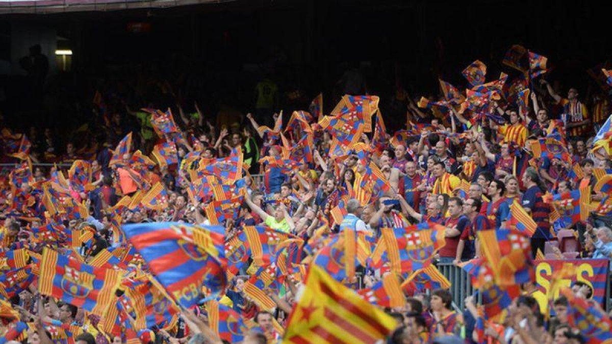La afición del Barça, en la grada del Camp Nou.