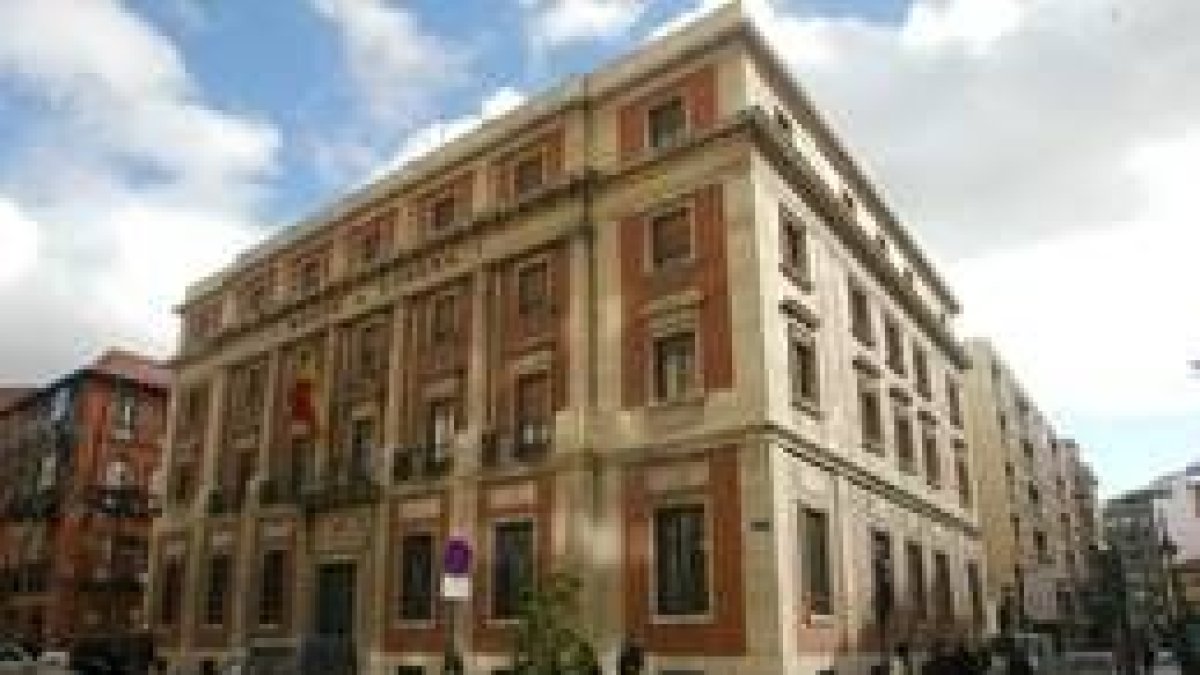 Los planes de cierre de la sede del Banco de España en León parecen definitivos