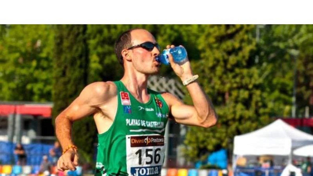 Francisco Arcilla demostró su clase en el Campeonato de España de 20 kilómetros marcha. DL