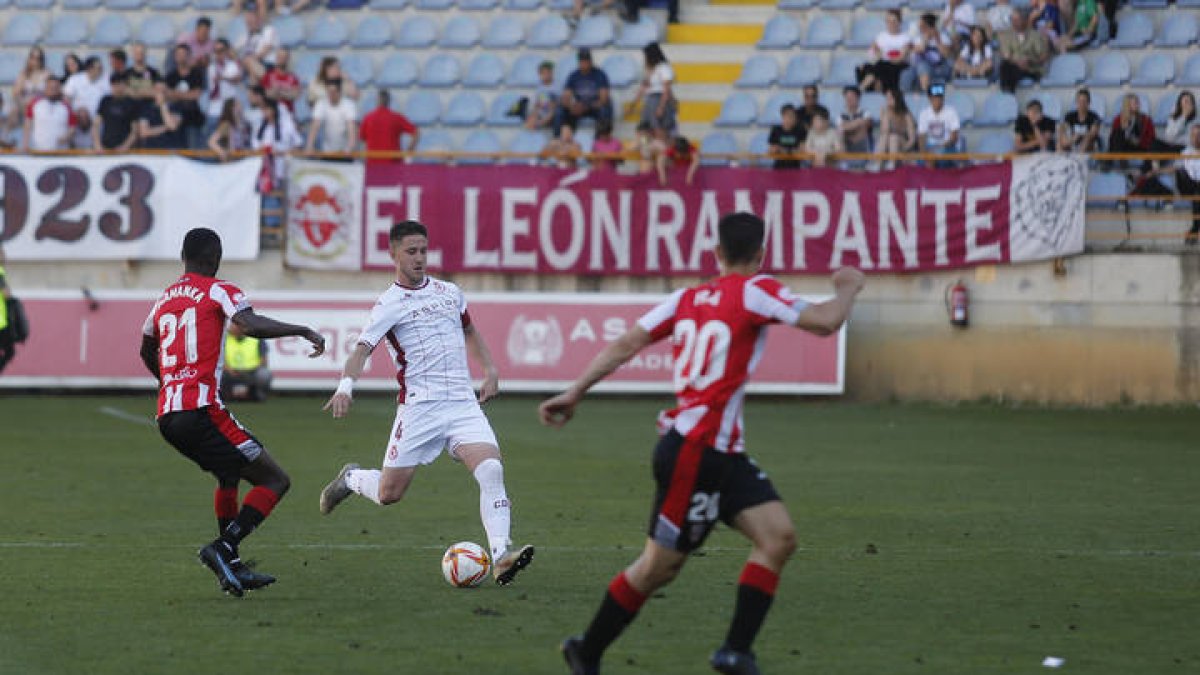 Partido de fútbol Cultural Leonesa - UD Logroñés. F. Otero Perandones.