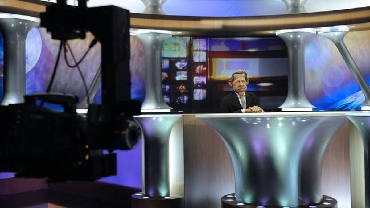 Grabación del programa de humor Canal+ Francia 'Les Guignols de l'info'.