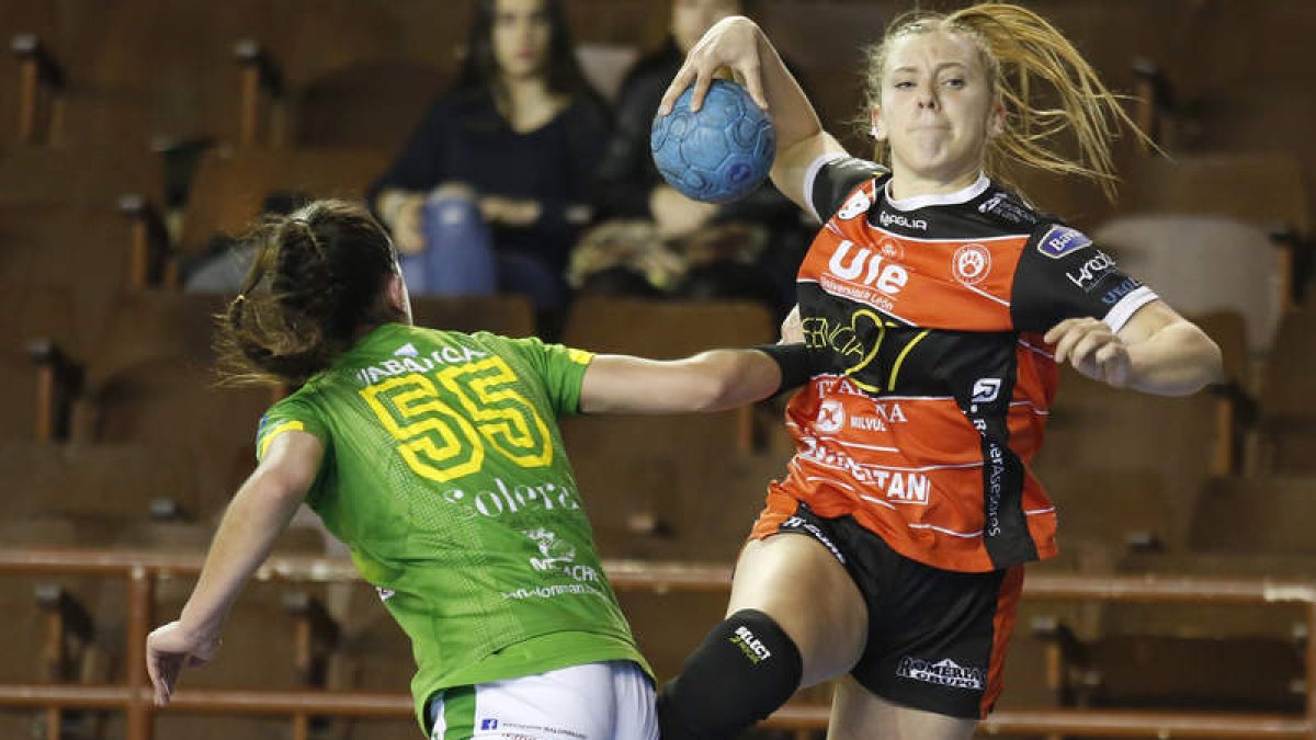 El Cleba está ya a un solo triunfo de garantizar la fase de ascenso. FERNANDO OTERO