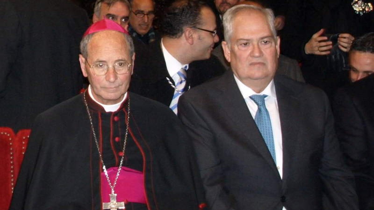 M. Fernández