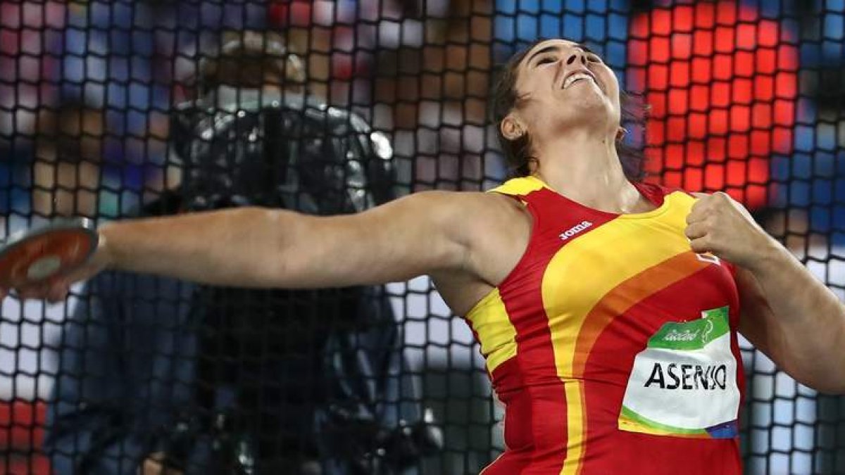 Sabina Asenjo desarrolló un campeonato que fue de menos a más. DIEGO AZUBEL