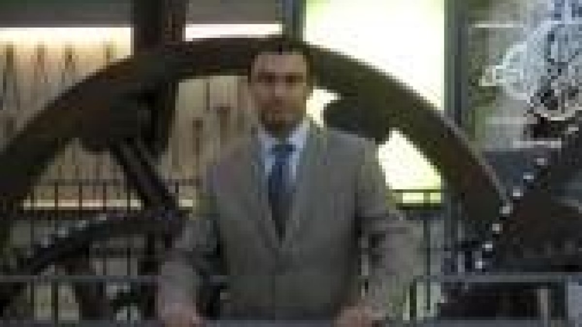 El director del museo, Roberto Fernández