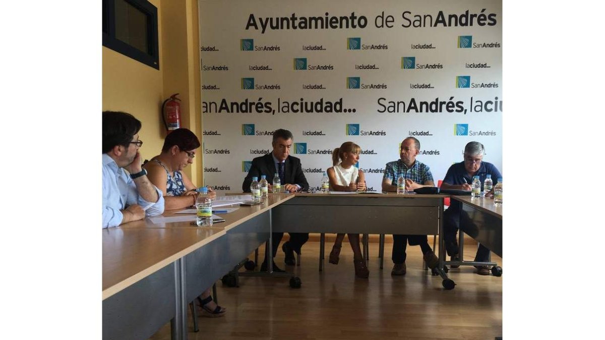 Blanco, Cabañas, Cepedano, Gancedo, Ignacio Fernández y Ordás. DL