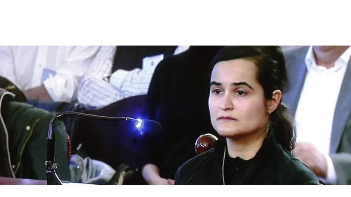 Triana se mostró firme durante su testimonio ante los miembros del jurado.