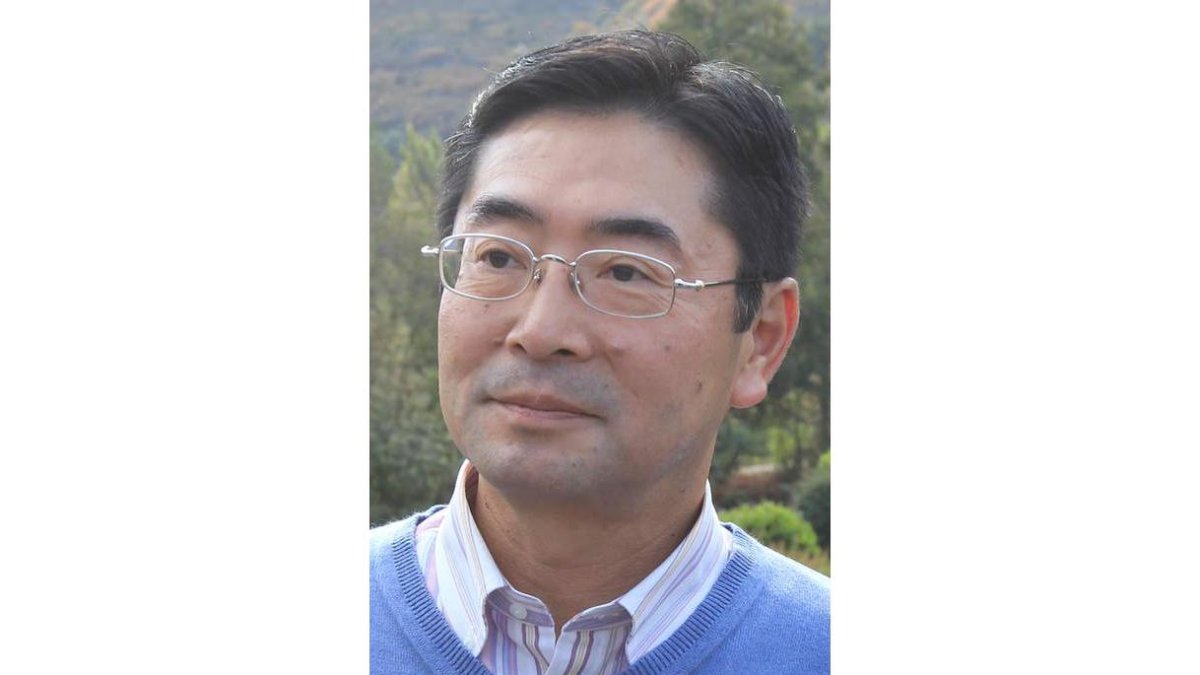 Takashi Mannari.