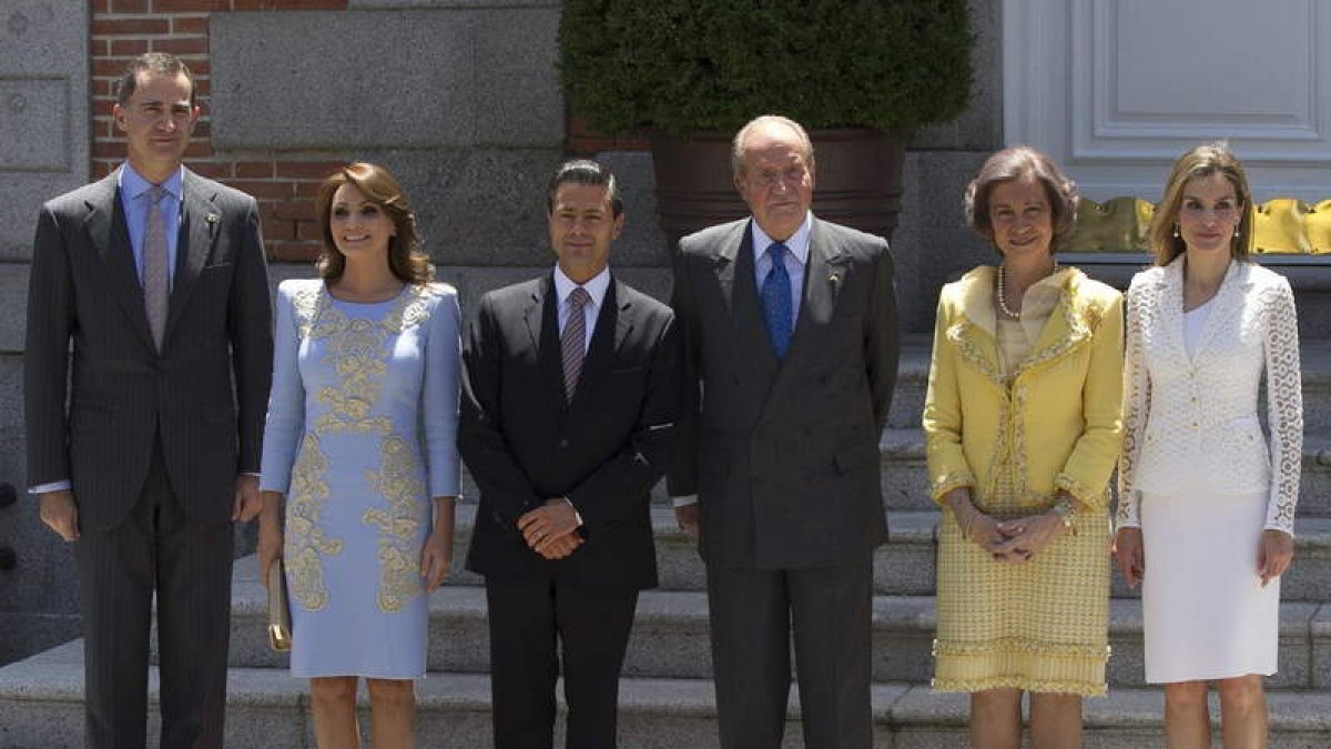El príncipe Felipe, el matrimonio Peña Nieto, los reyes y la princesa Letizia.