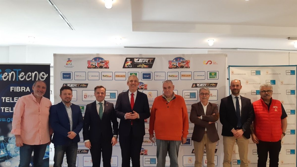 Momento de la presentación del Rallye Reino de León. DL