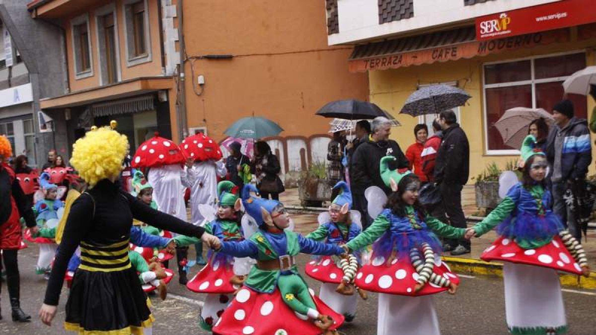 ‘El bosque animado’ fue el ganador del carnaval 2016. campos