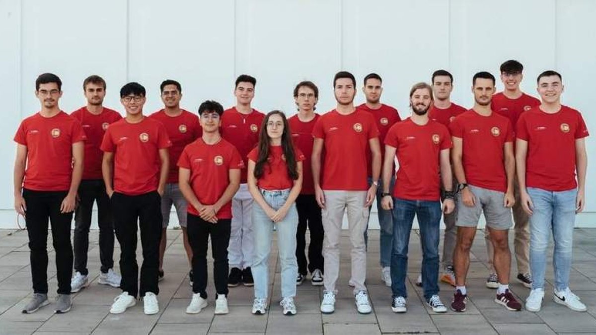El equipo que representará a España en la competición europea de ciberseguridad. DL