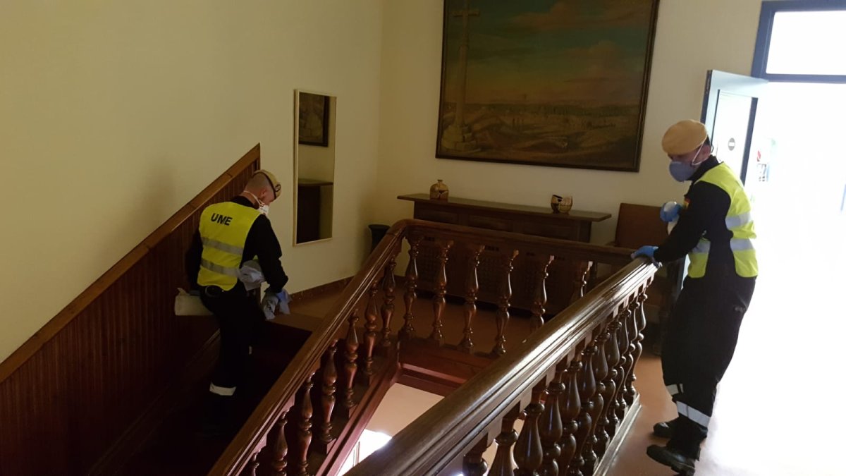 UME en residencia de ancianos de San Mamés, León 1. DL