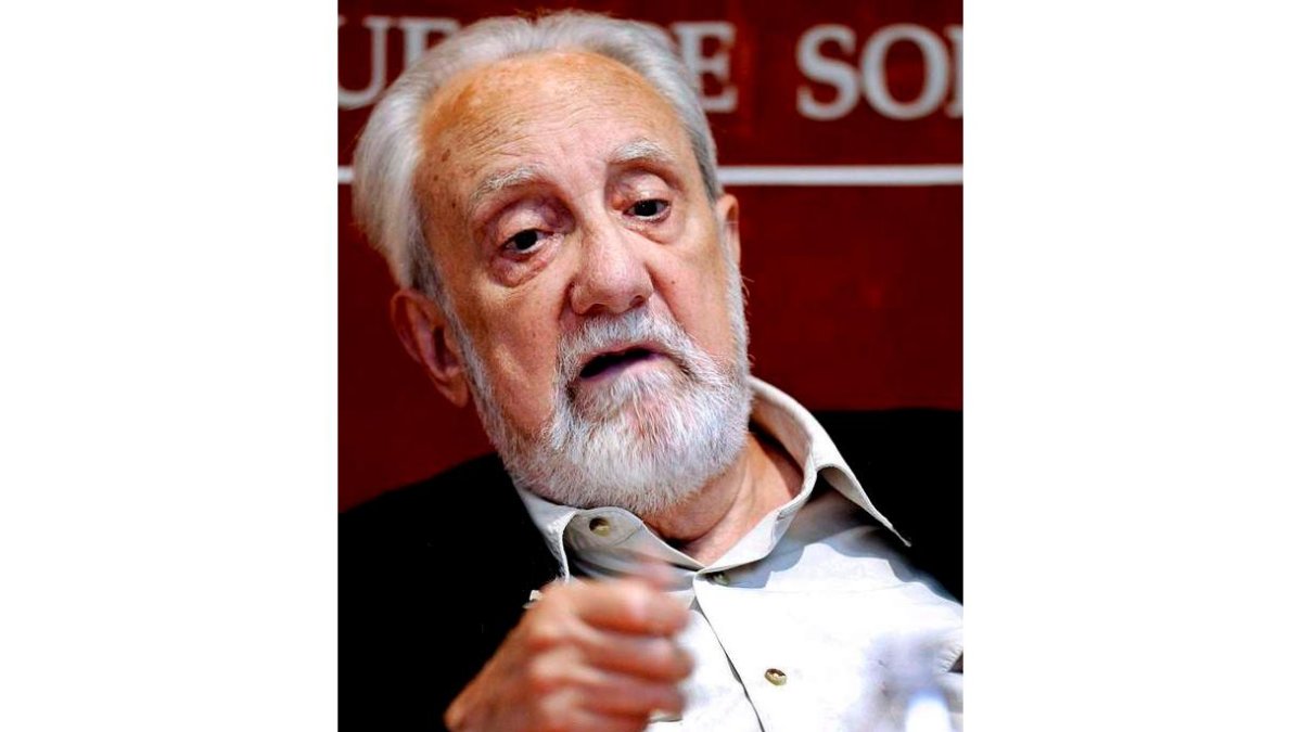 El escritor villafranquino Antonio Pereira (1923-2009)