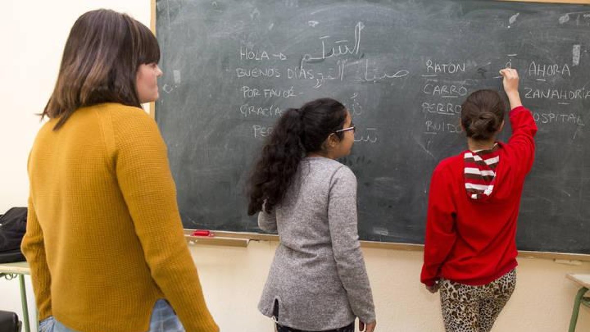 Estudiantes leoneses