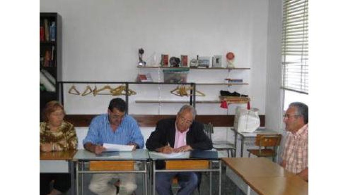 Un momento de la celebración de la Junta Local.