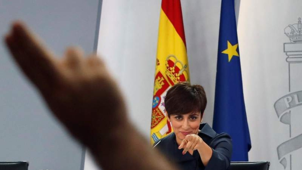 La ministra de Política Territorial y portavoz del Gobierno, Isabel Rodríguez, acudirá a la cita. JAVIER LIZÓN