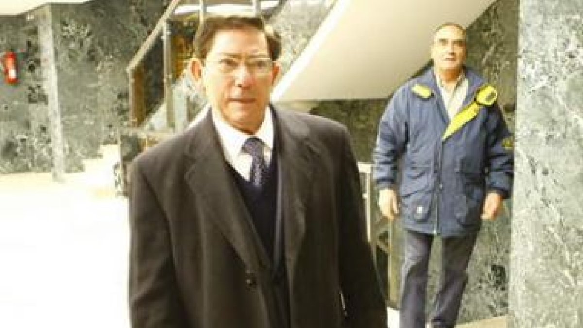 Domingo Cueto considera fundamental que todos se impliquen en la salvación de la Cultural.