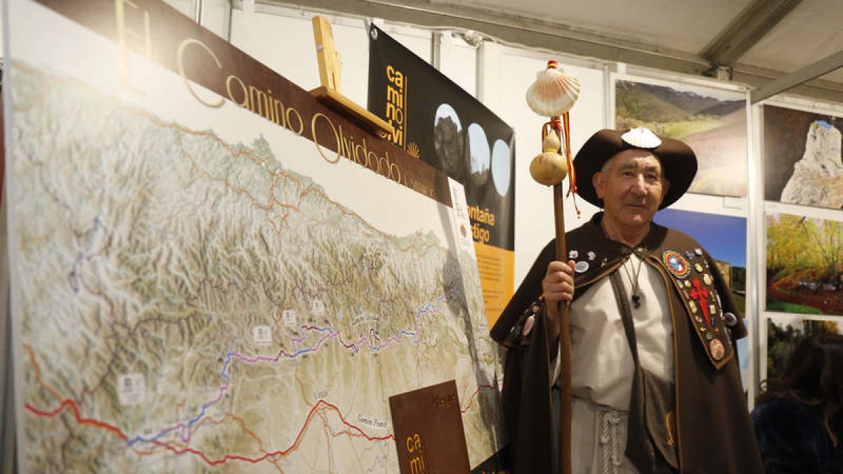La feria promociona este año su ruta del Camino. FERNANDO OTERO