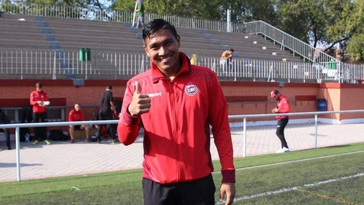 Dionicio Escalante ‘Nicho’ llega a la Cultural procedente del Unión Adarve. POBLA FM