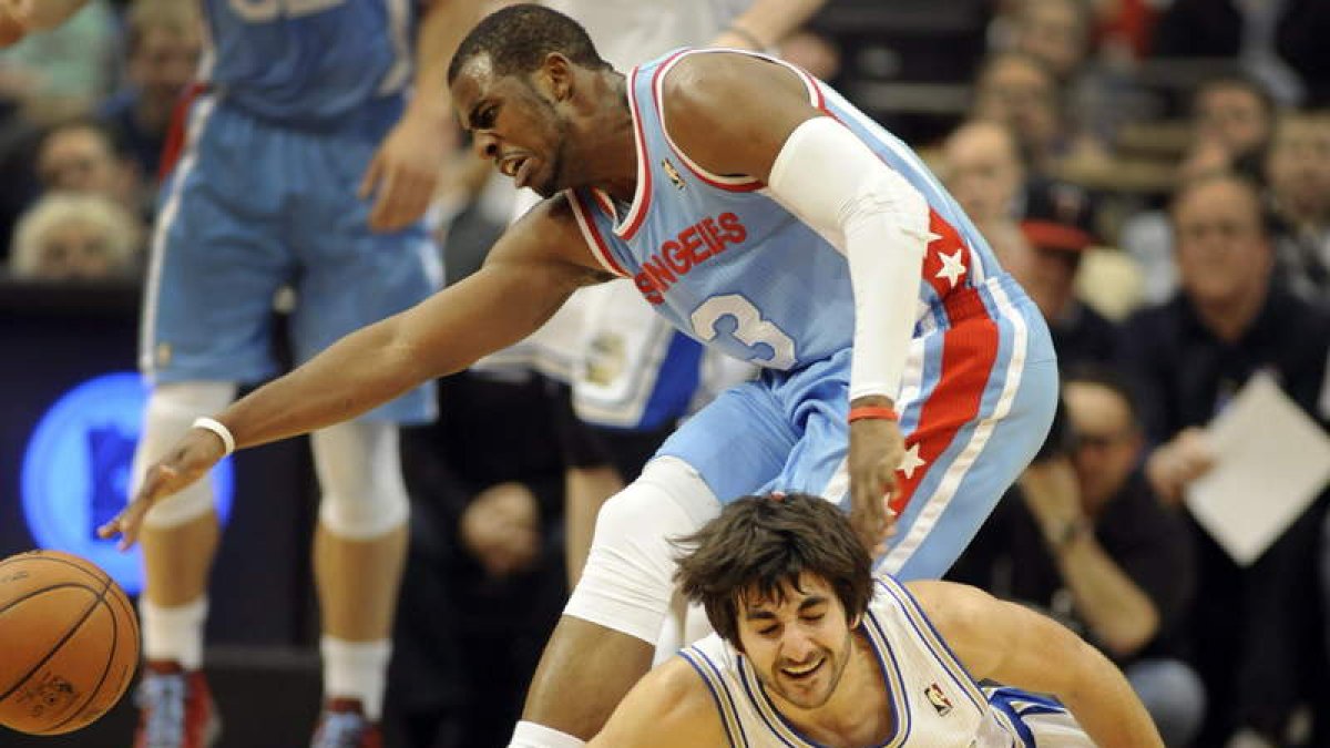 Rubio por los suelos en un partido ante los Clippers.