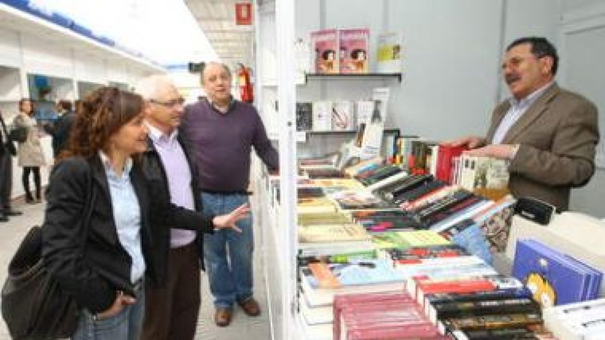 Los ediles de Cultura y Medio Rural, minutos después de la inauguración de la feria.