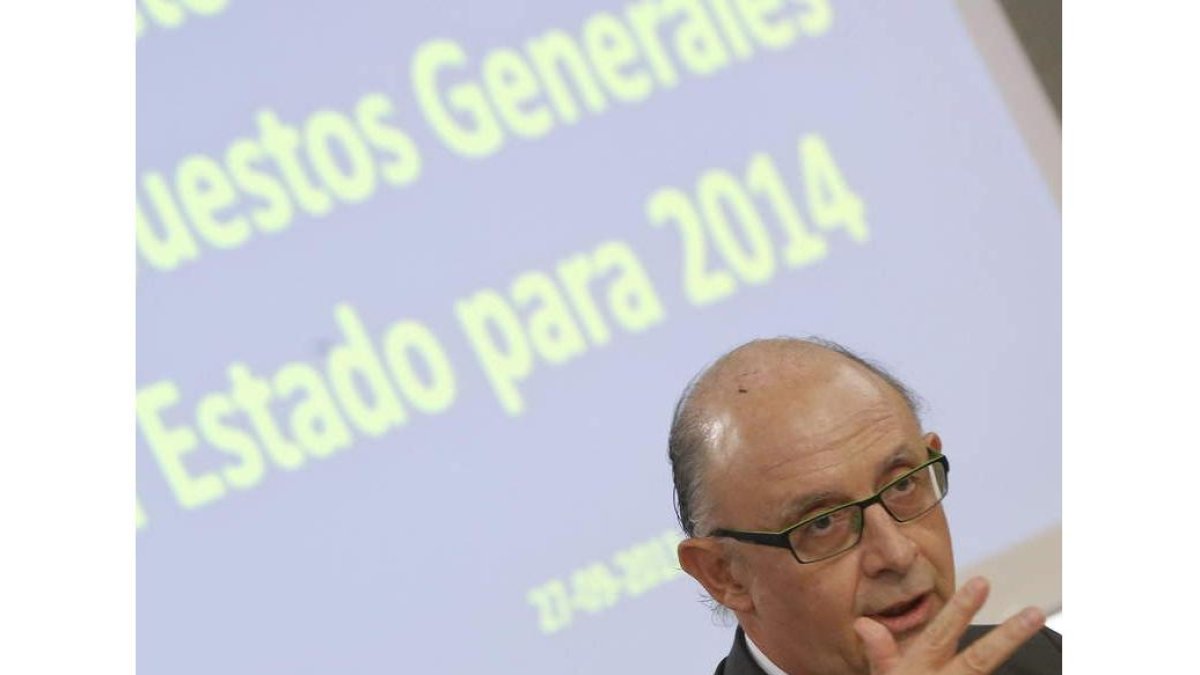 El ministro de Hacienda, Cristóbal Montoro, presenta hoy los PGE para el 2014.