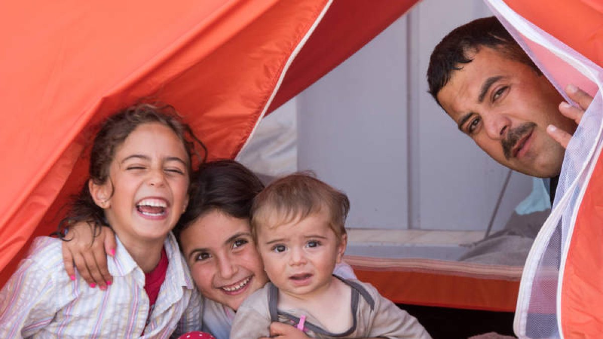 El organizador del TedXLeón ha recorrido los campos de refugiados de Malta y Grecia.