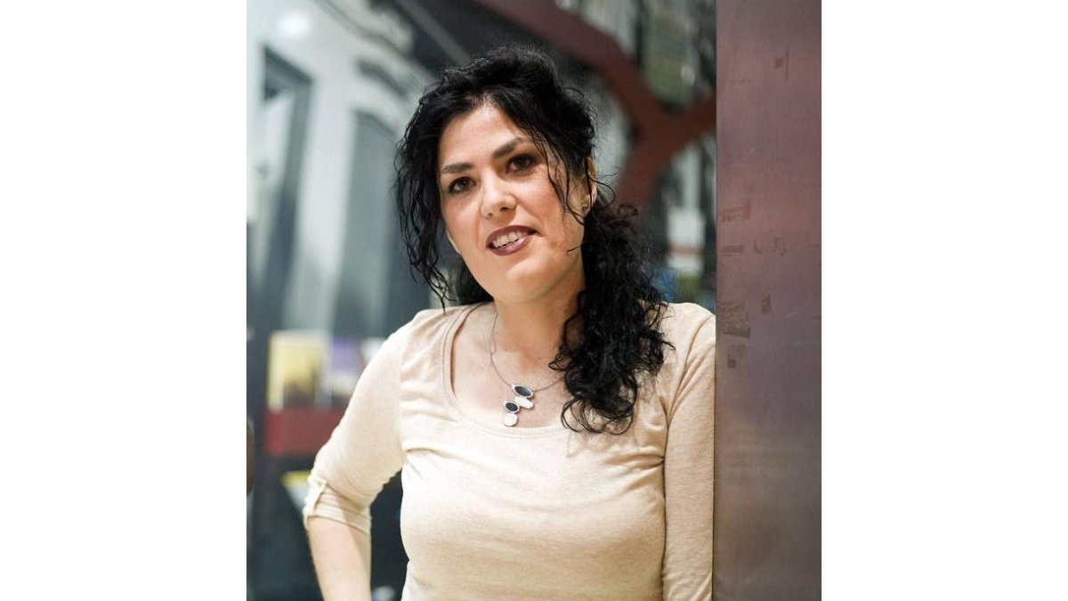 La escritora y periodista andaluza Eva Díez Pérez, autora de ‘Adriático’
