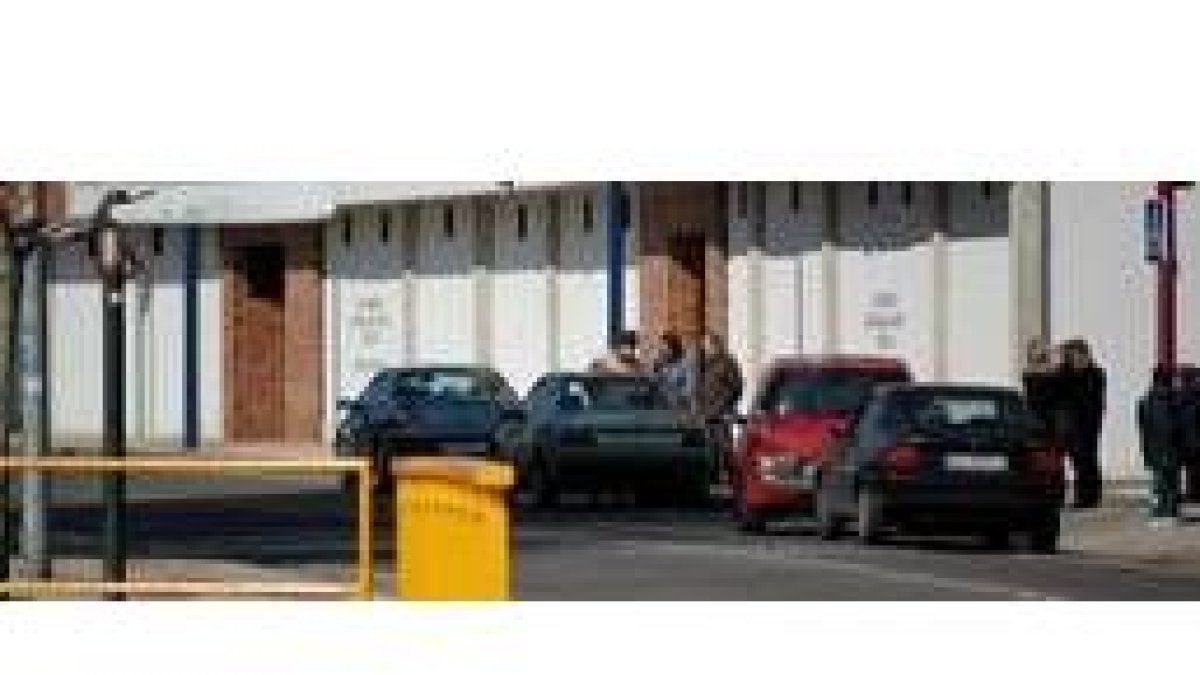 Los cuatro vehículos implicados en la colisión que se produjo en la avenida Corpus Christi