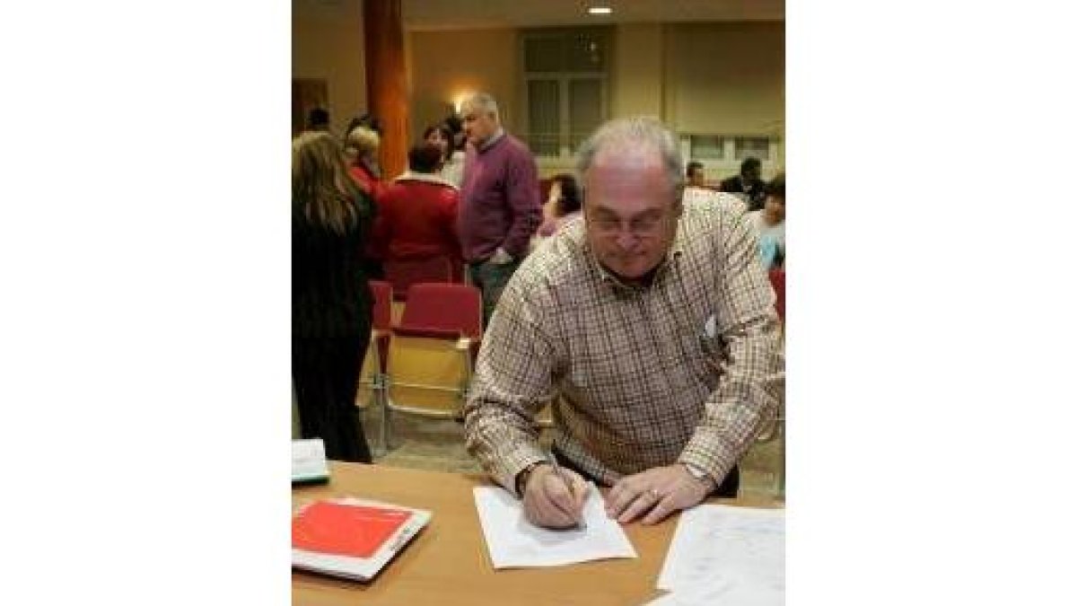 Pantoja firma su baja, el día de la asamblea local, el pasado 1 de febrero