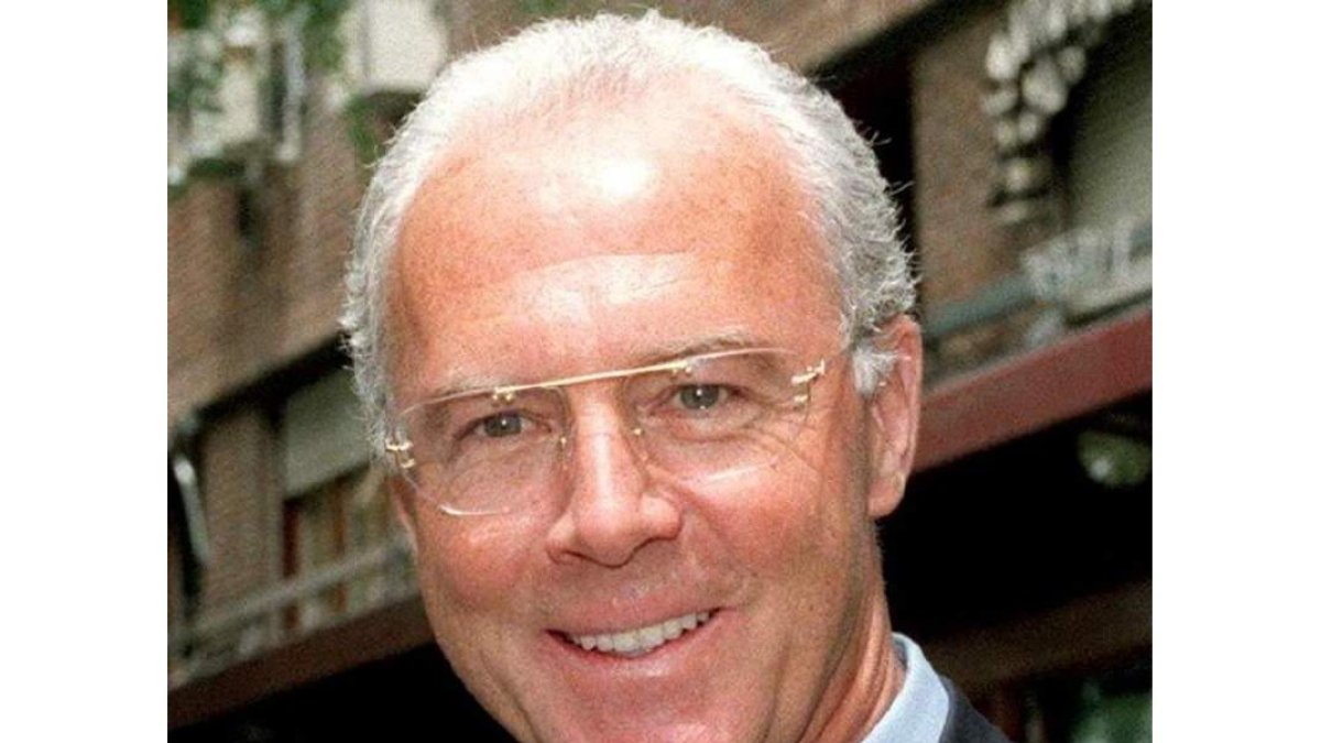 Franz Beckenbauer.