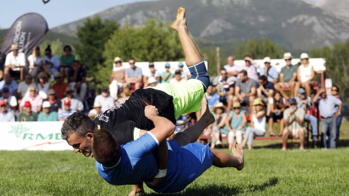 Taranilla acoge un nuevo corro de la Liga de Verano. MARCIANO PÉREZ