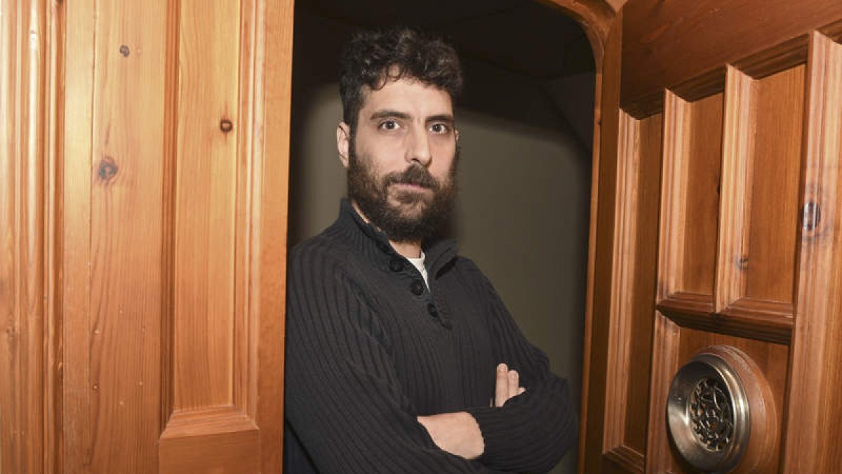 j. casares