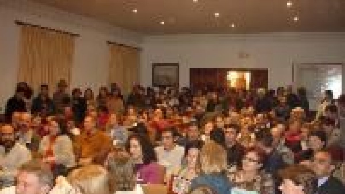 La clausura de la semana micológica fue ayer multitudinaria en el Ayuntamiento de Boñar