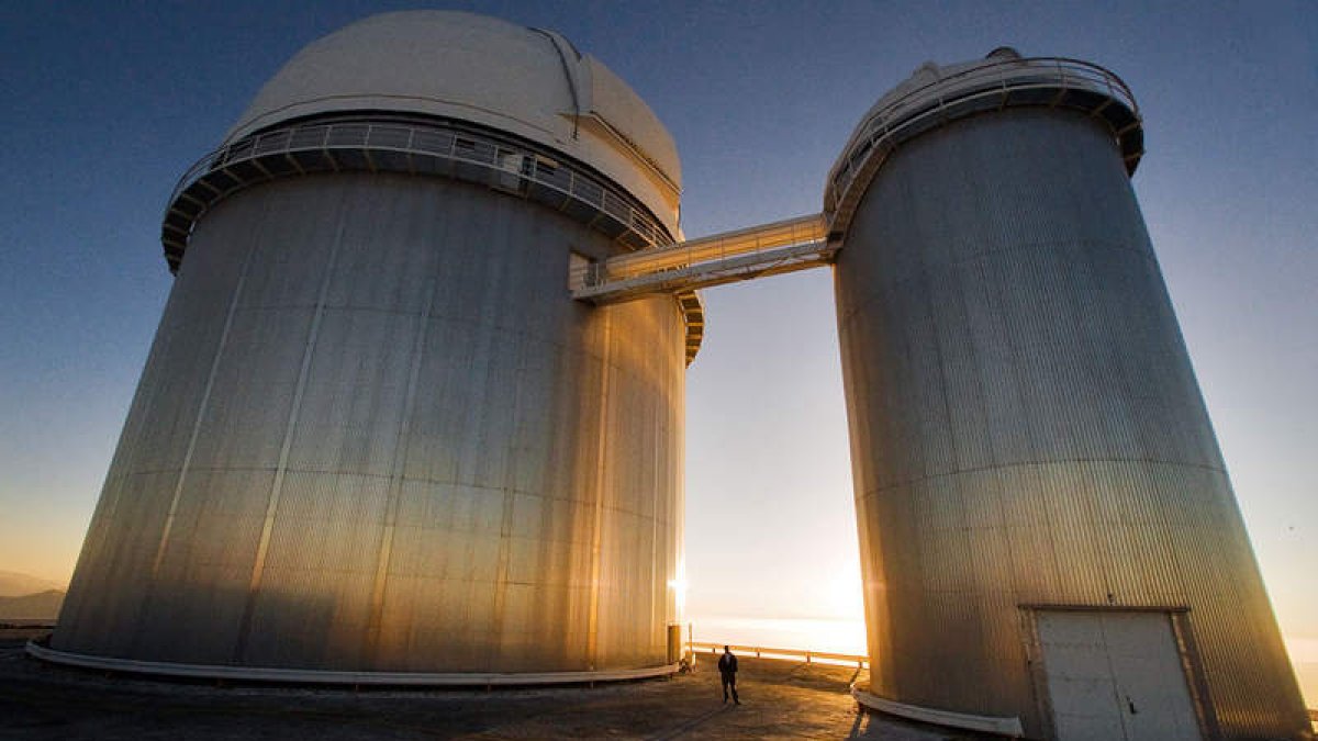 Telescopio La Silla del Observatorio Europeo Austral, en medio del desierto de Atacama, Coquimbo (Chile).