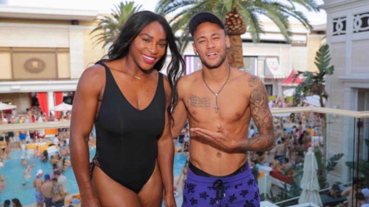 Serena Williams y Neymar en su encuentro durante las vacaciones.