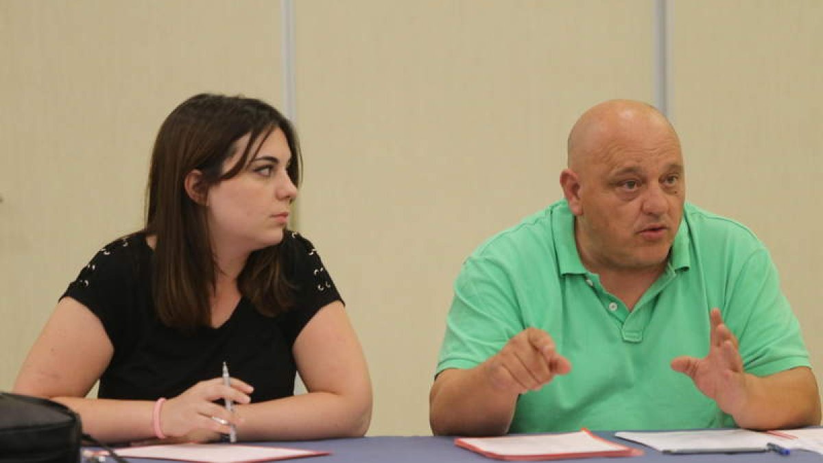 Rebeca Nieto y Miguel Ángel Fernández, ayer. L. DE LA MATA