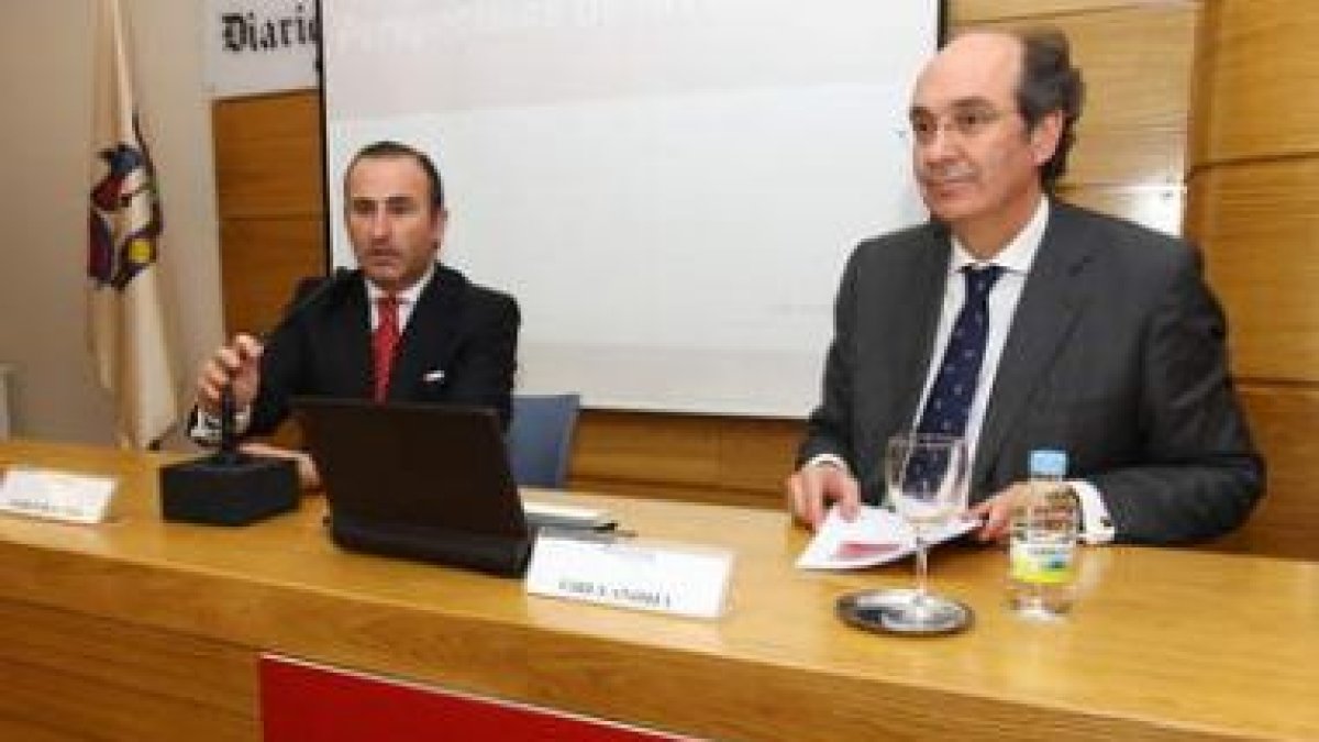 La conferencia de Andreu concitó interés.