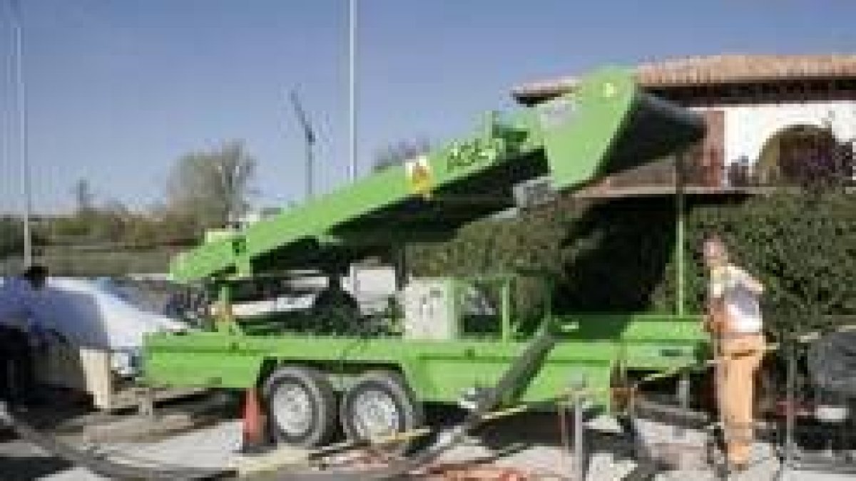 DL