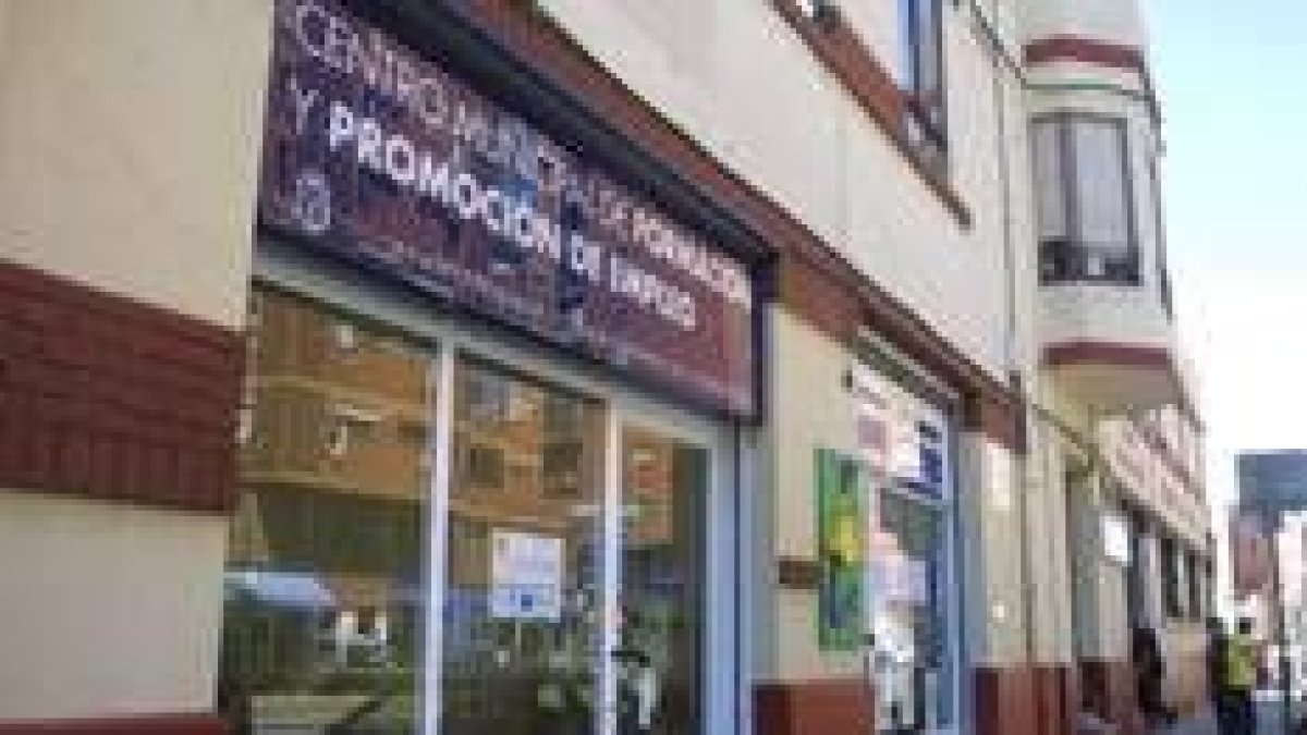 El centro municipal de formación y promoción de empleo de San Andrés está en Párroco Pablo Díez