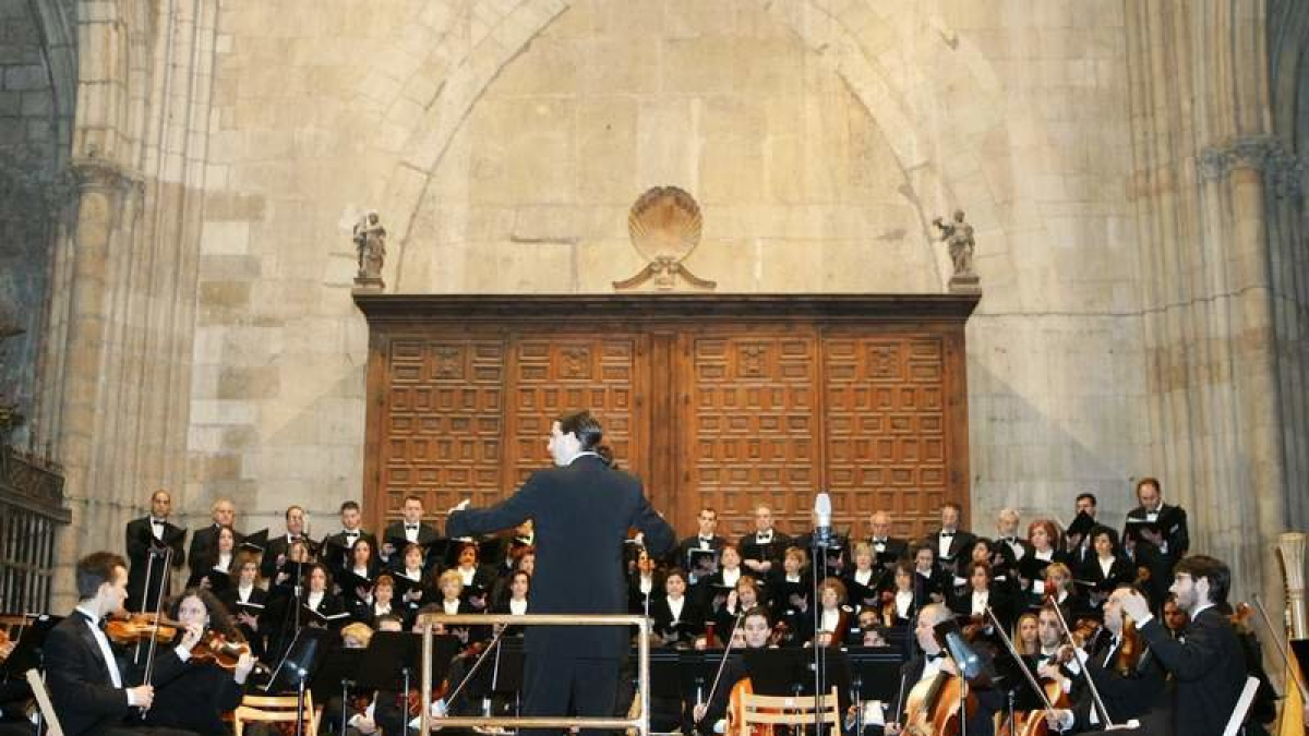 La Capilla Clásica con la Sinfónica de Gijón.