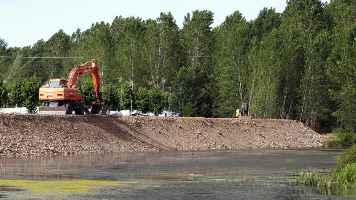 Trabajos acometidos a la altura de Carrizo para mejorar la conectividad del río. RAMIRO