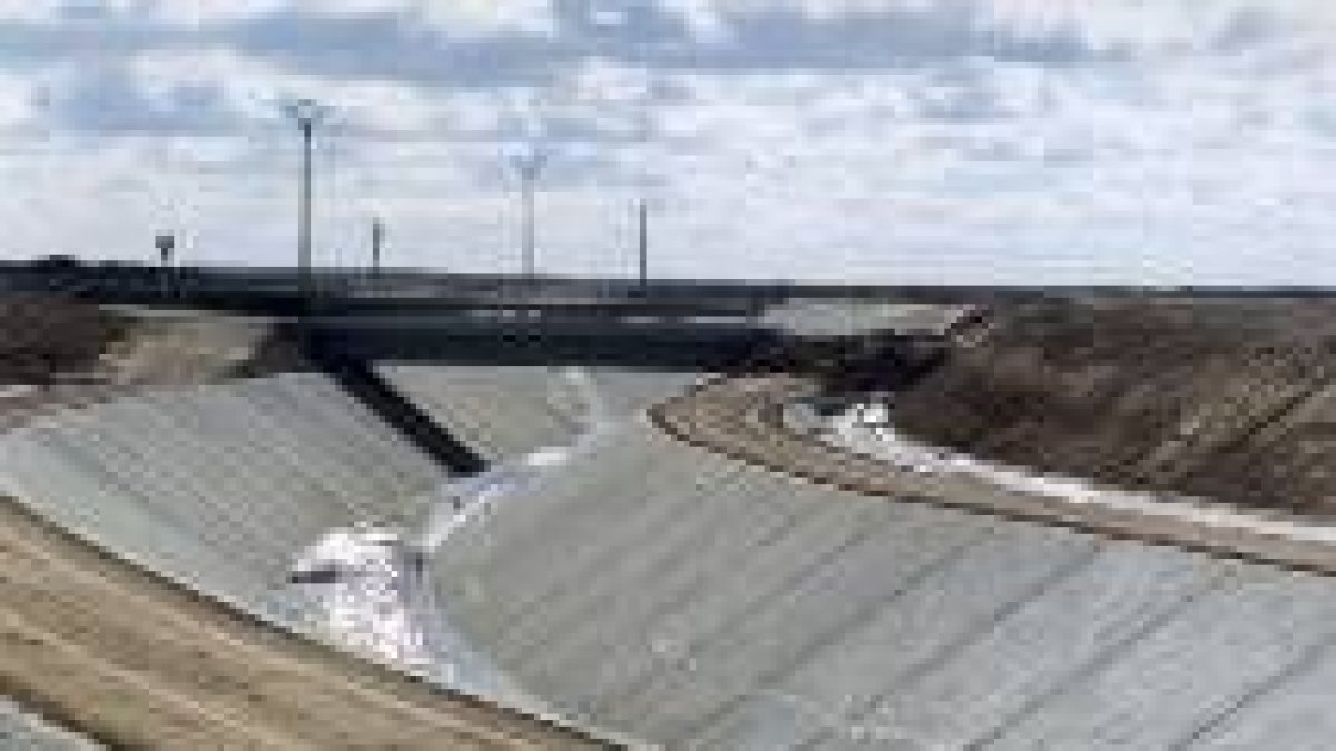 El sureste de León espera el agua de Riaño desde hace 20 años