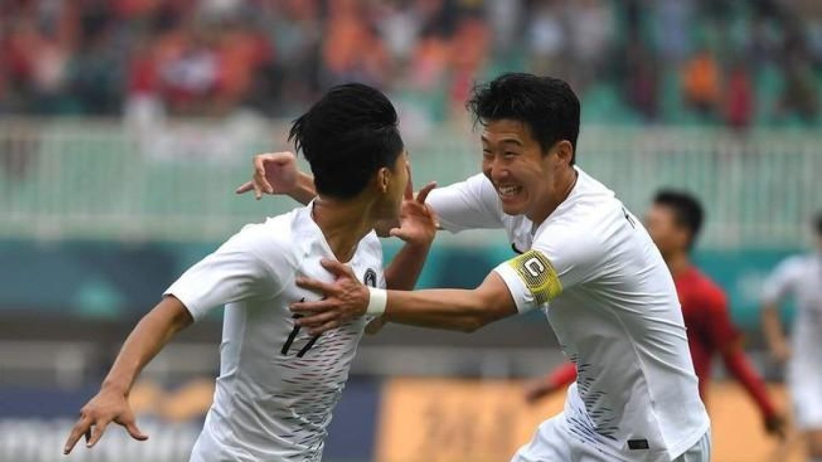 Heung-Min Son celebra en los Juegos Asiáticos.