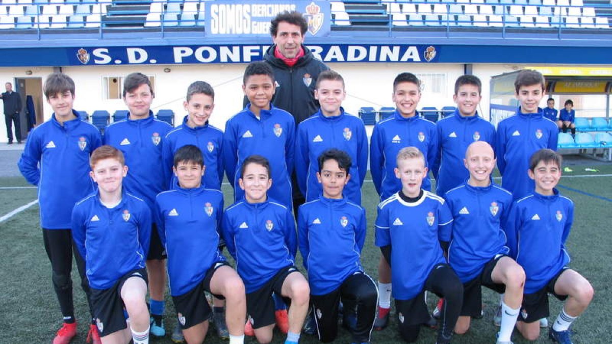 El At. Pinilla es uno de los gallitos de la 1.ª División Provincial Alevín.